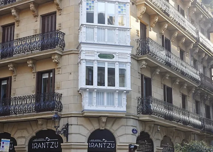 Апартаменти Easo 7 By Feelfree *